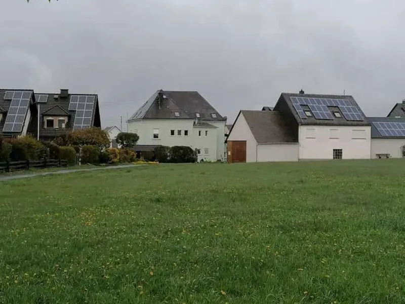 Vista de la parcela en Holzhausen