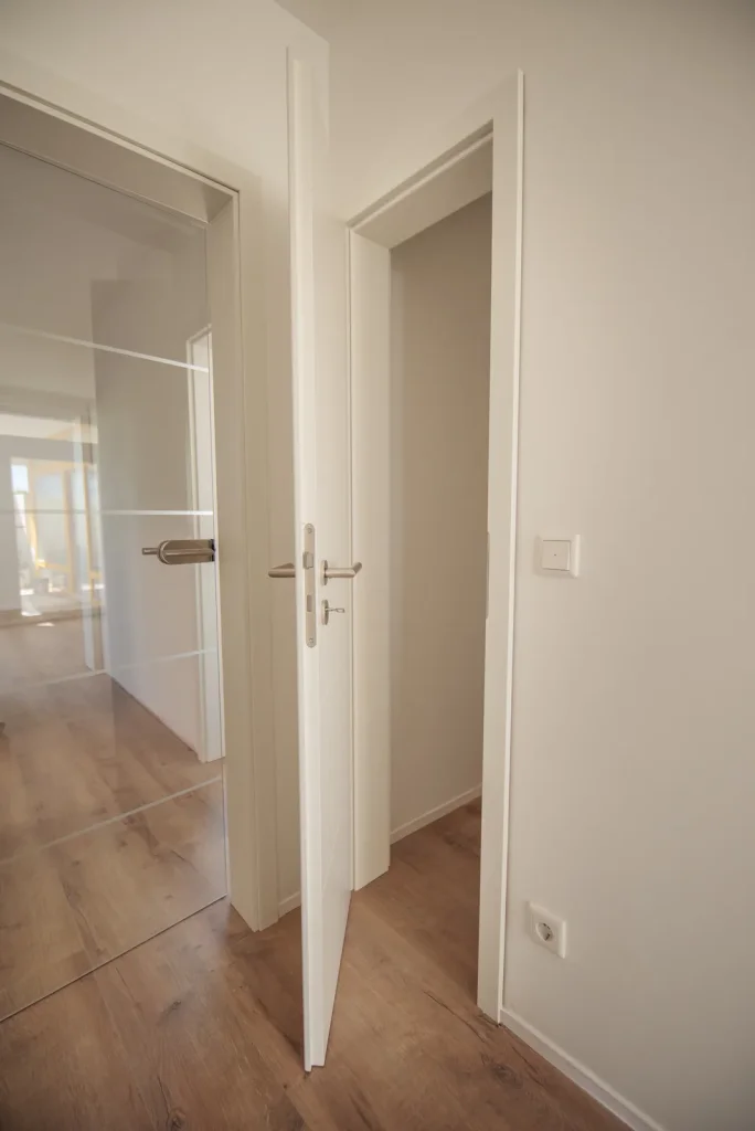 Luminoso piso de 4,5 habitaciones parcialmente reformado en Bad Homburg