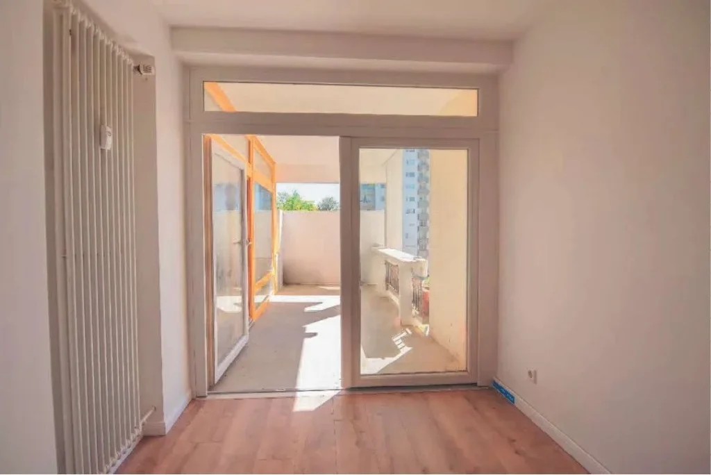 Luminoso piso de 4,5 habitaciones parcialmente reformado en Bad Homburg