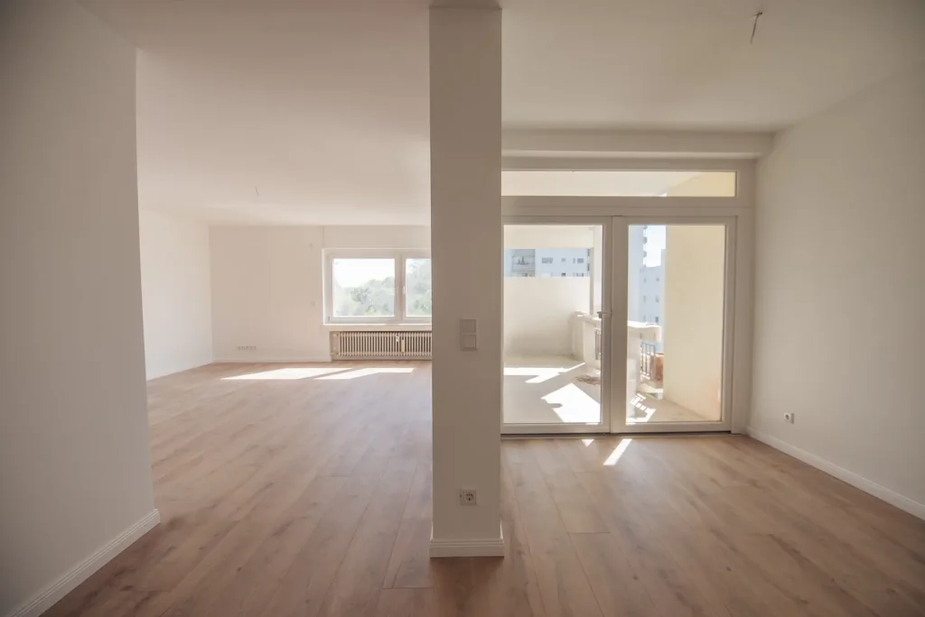Luminoso piso de 4,5 habitaciones parcialmente reformado en Bad Homburg